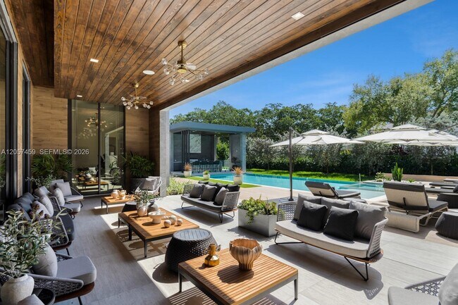 Building Photo - 5900 SW 129th Terrace