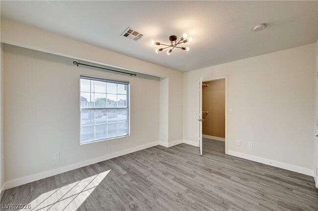 Building Photo - 1602 Coyote Run Dr