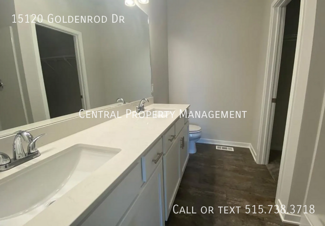 Building Photo - 15120 Goldenrod Dr