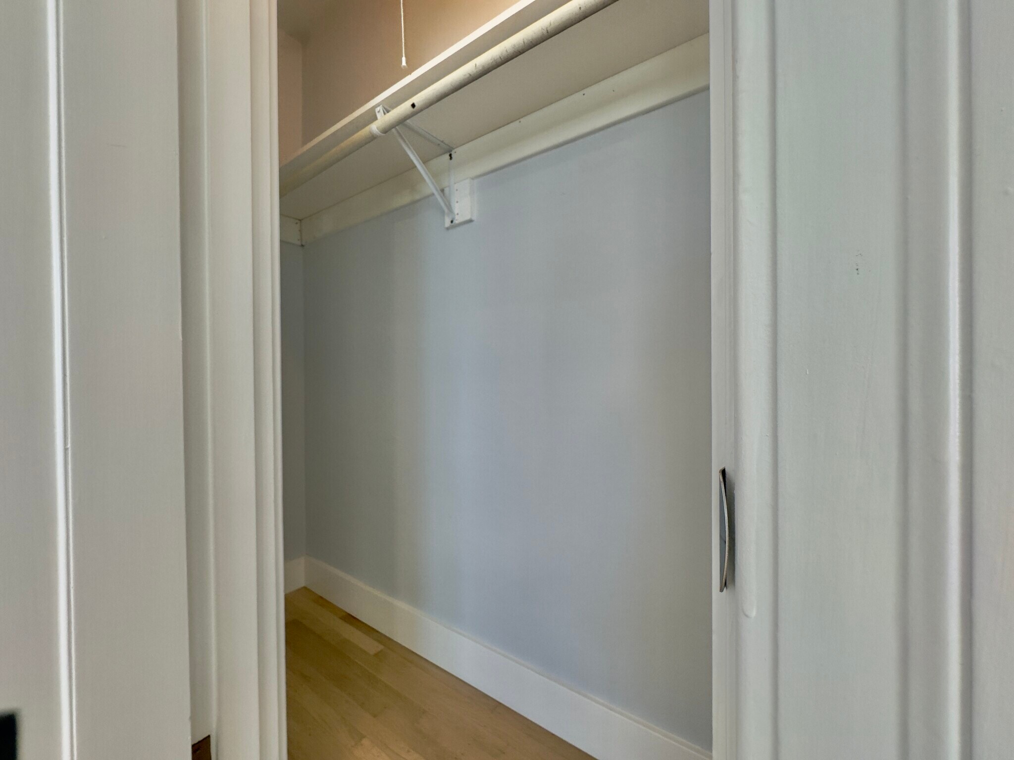 Building Photo - 161 Perry Pl