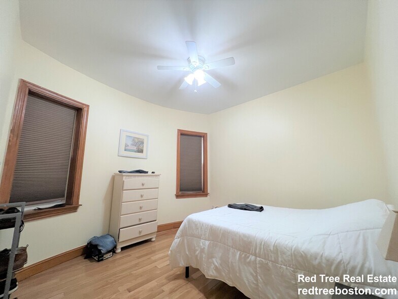 Building Photo - 655 Washington St