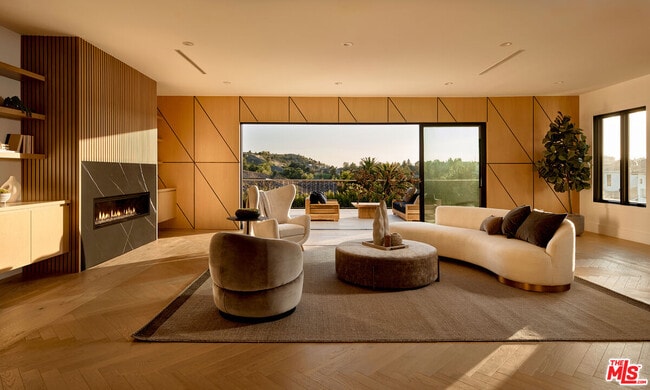 Building Photo - 25242 Prado Del Grandioso