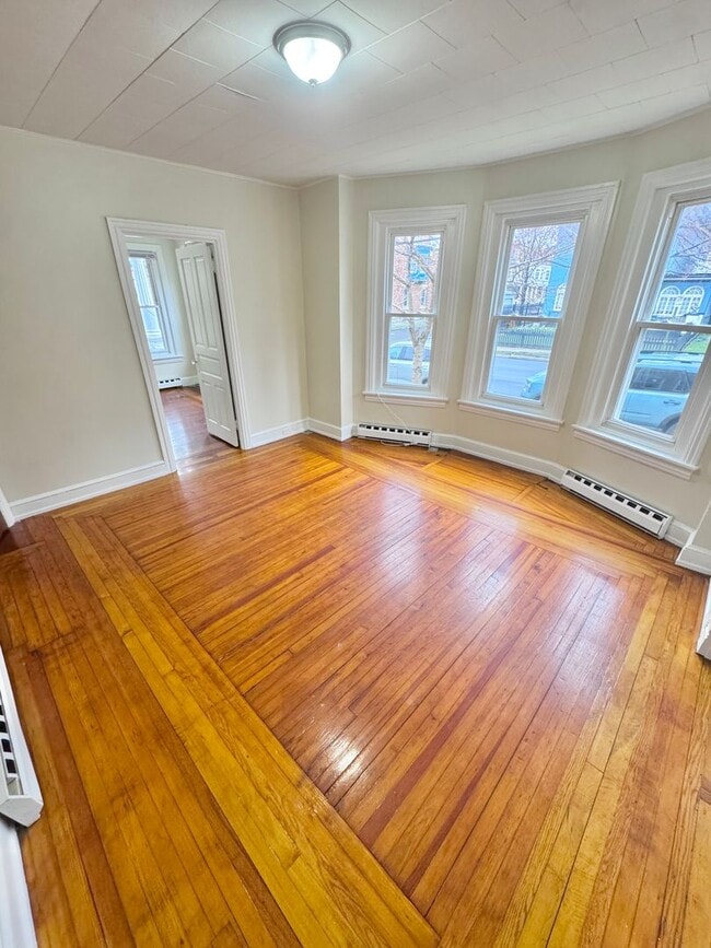 Building Photo - 43 N West Street