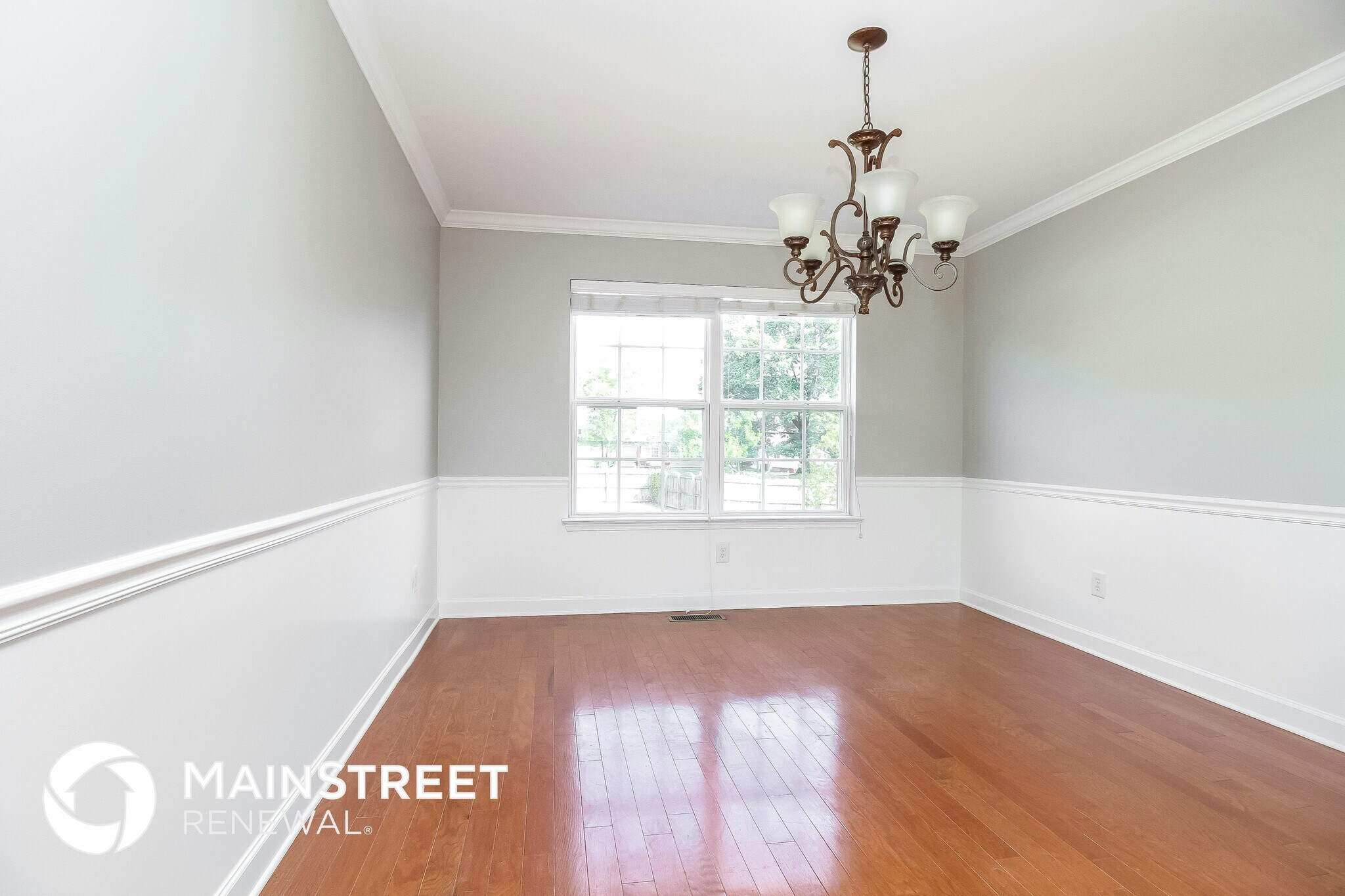 Building Photo - 1129 Matheus Dr