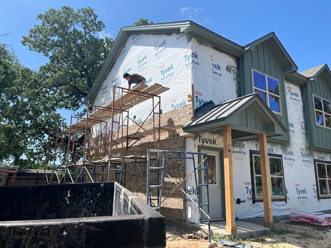 Building Photo - 791 Clinton Ave