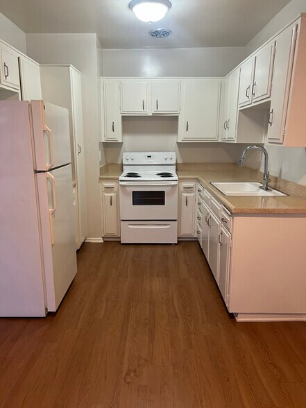 Building Photo - 5422 Quakertown Ave