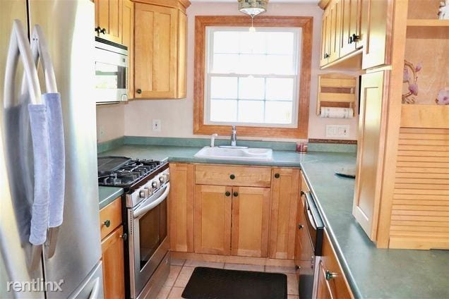 Building Photo - 1 br, 1 bath House - South Nashua