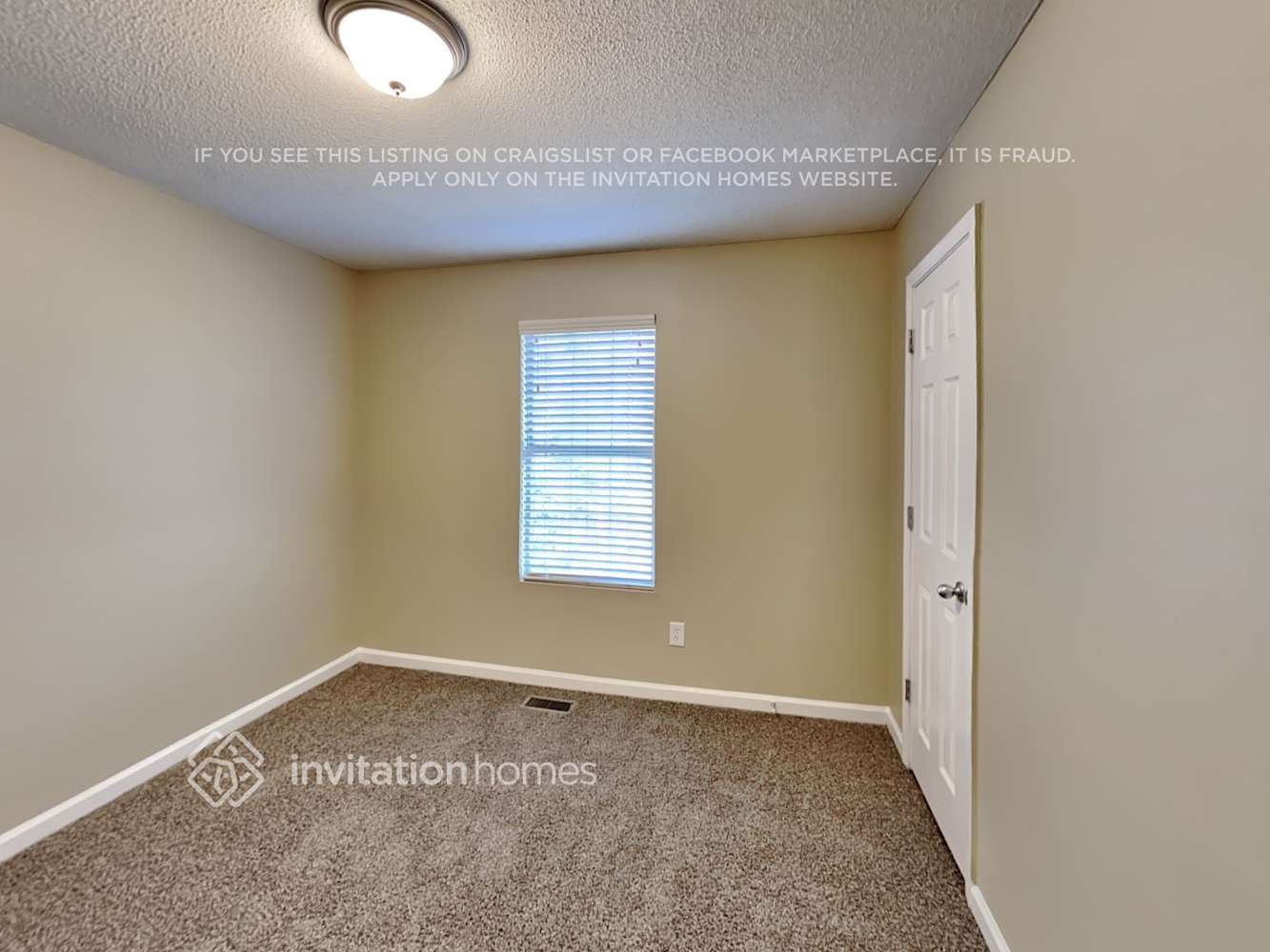 Building Photo - 1706 Live Oak Dr NW