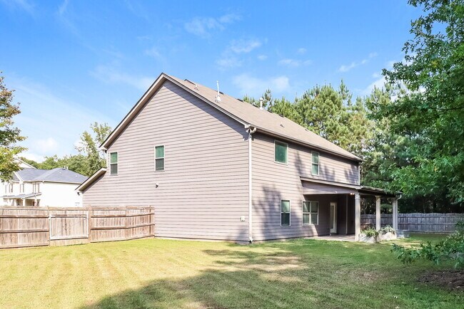 Building Photo - 212 Cleburne Pl