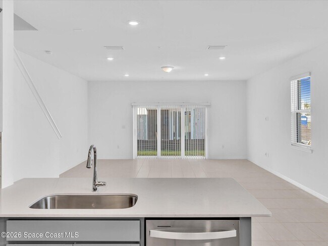 Building Photo - 4321 Jetty Ln