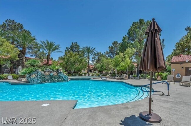 Building Photo - 2200 S Fort Apache Rd