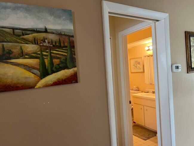 Building Photo - 2772 Woodgate Ln