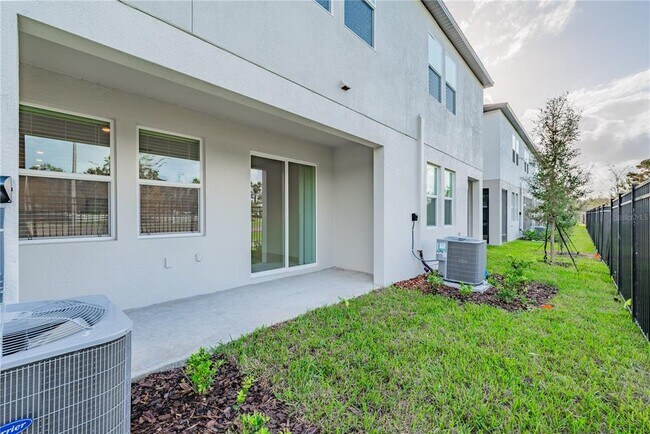 Building Photo - 10834 Fowlers Blf Ct