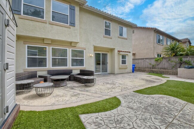 Building Photo - "Spacious 4-Bedroom Retreat in Rancho Carr...