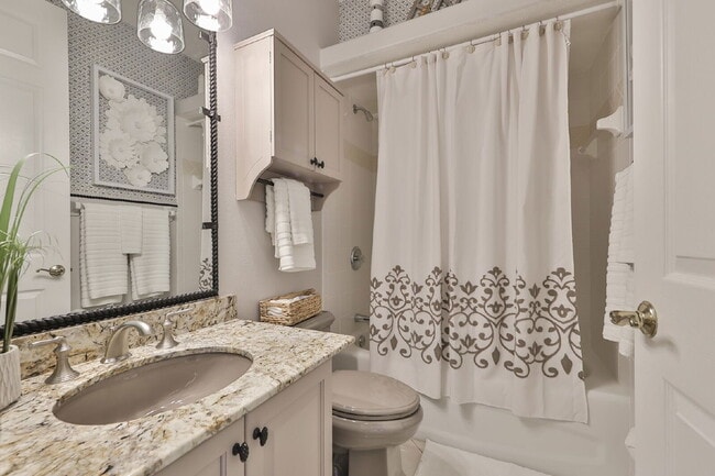 Building Photo - 1593 Pinellas Bayway S