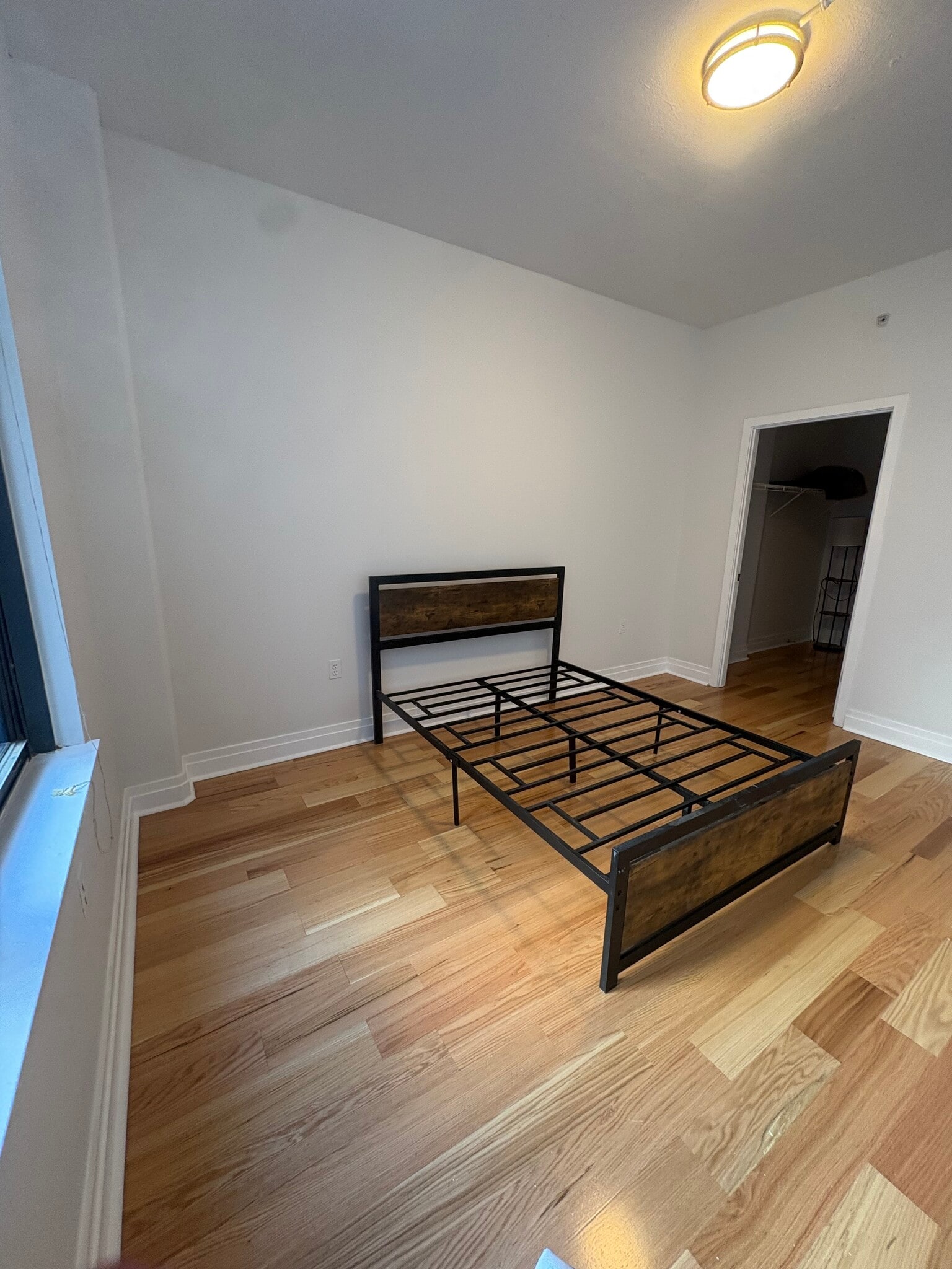 Building Photo - 2120 Vermont Ave NW