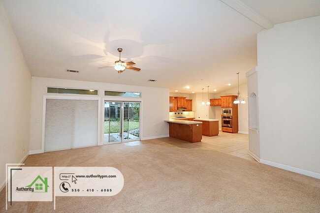 Building Photo - 618 Casa Buena St