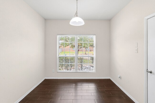 Building Photo - 18715 Windy Stone Dr