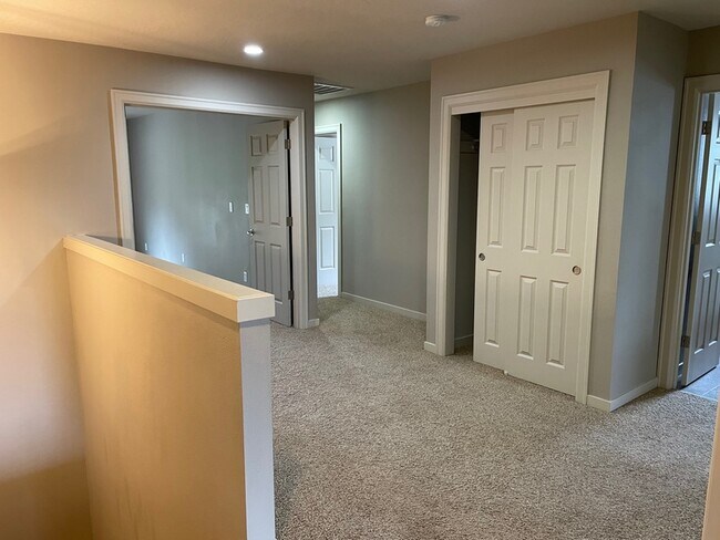 Building Photo - 2175 Mayfly St