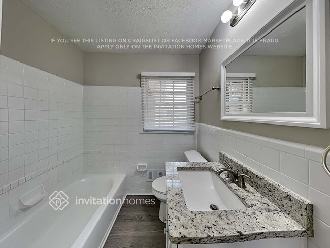 Building Photo - 2280 Sherwood Pl SW