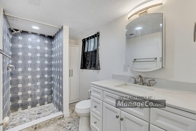 Building Photo - Freshly Renovated Clearfield Rambler | Move-In Ready