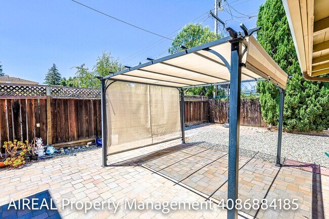 Building Photo - 10697 Morengo Dr