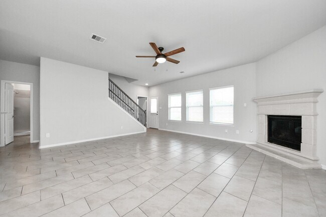 Building Photo - 4111 Fair Country Ln
