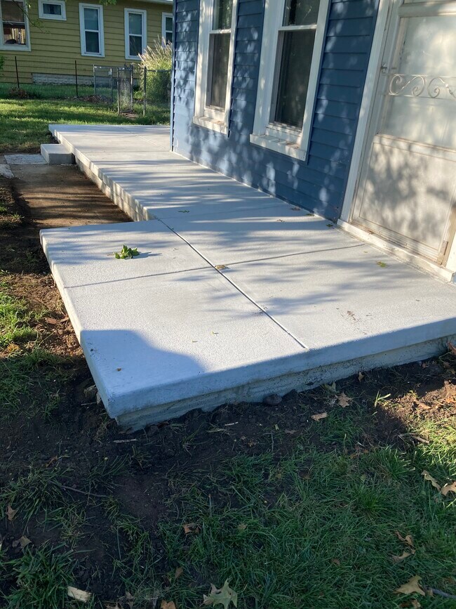 Building Photo - 7716 N 29th St