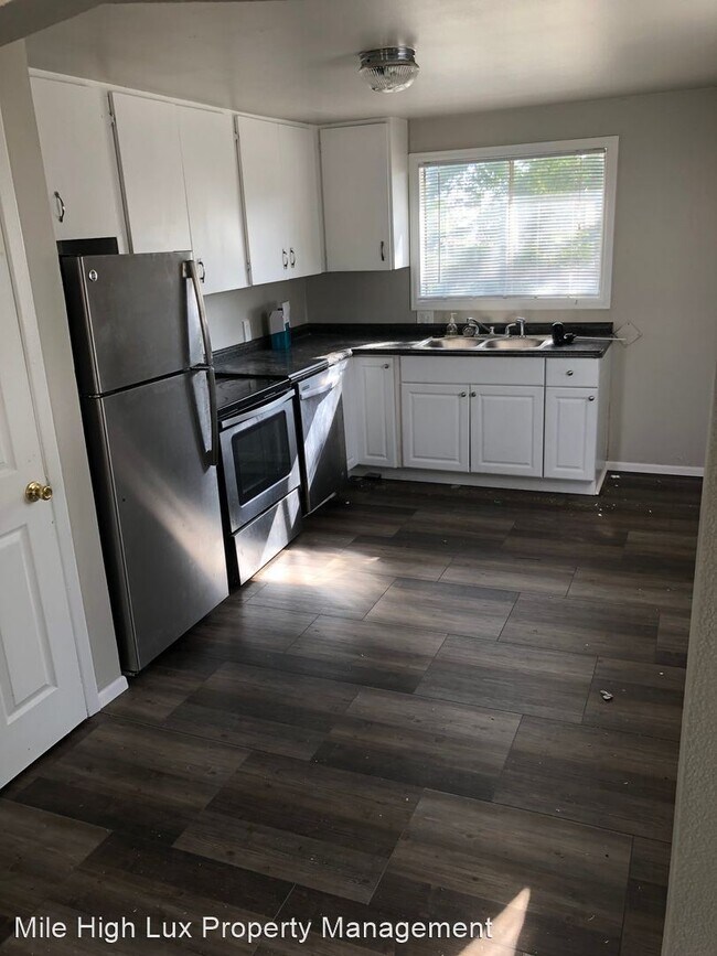 Building Photo - 2 br, 1 bath House - 9130 Camenisch Way