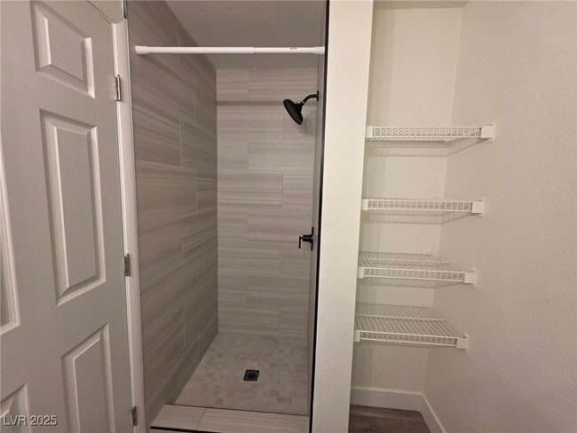 Building Photo - 2200 S Fort Apache Rd