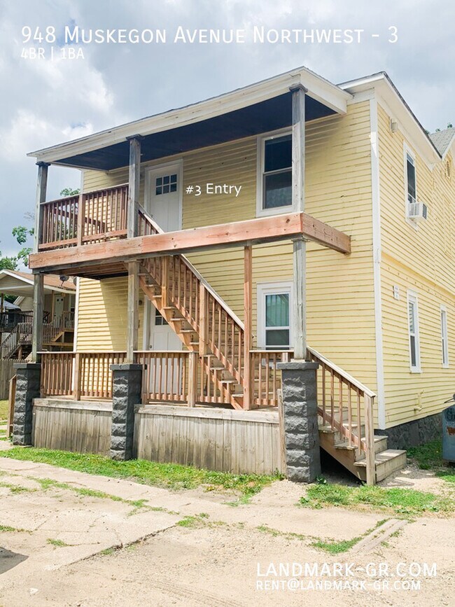 Building Photo - 948 Muskegon Ave NW