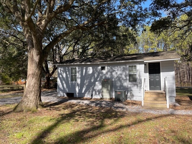 Building Photo - 408 Miles Jamison Rd