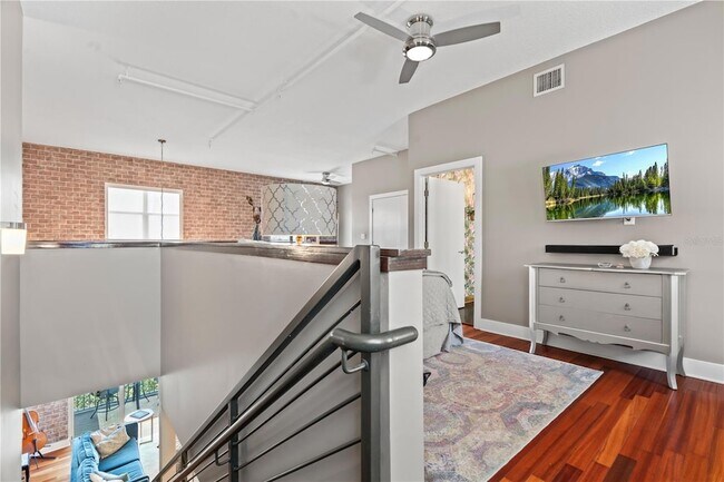 Building Photo - 1501 Doyle Carlton Dr