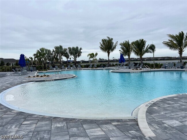 Building Photo - 19649 Aqua View Ln