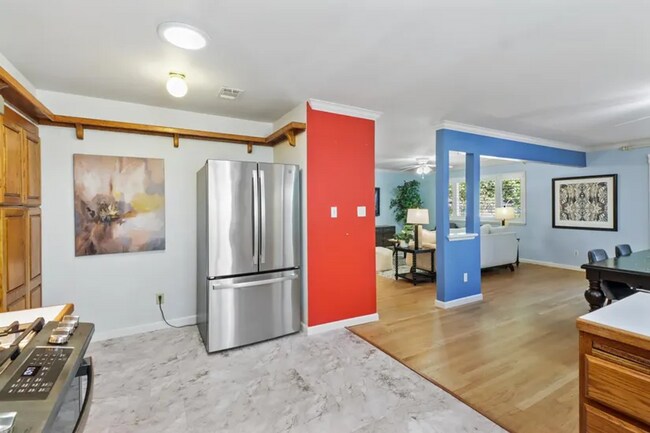 Building Photo - Charming 3 bed 1 bath home in Davis