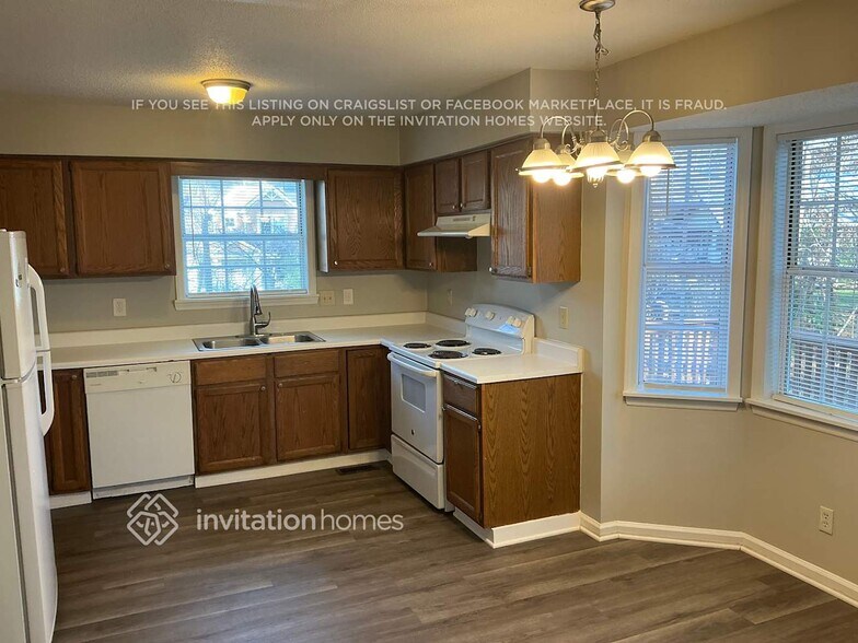 Building Photo - 124 Baldwin Dr