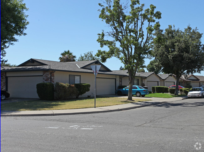 Building Photo - Capistrano Park