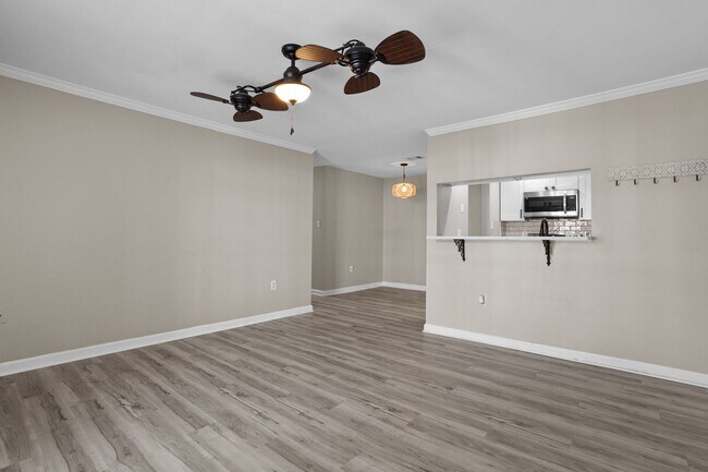 Building Photo - Live on the Water – 2BR Condo at Harbor Landing