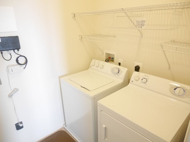 Building Photo - Two Bedroom, Two Bathroom Condo- 55 Plus Community