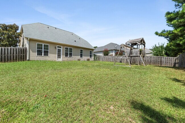 Building Photo - 1034 Stockton St