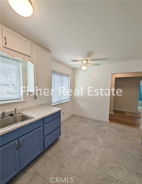 Building Photo - 877 Pearl Dr