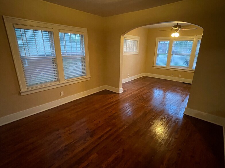 Dining Room - 124 N 38th St