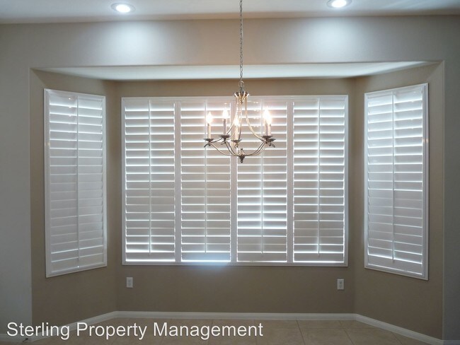 Building Photo - 3460 French Daisy St