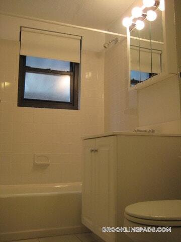 Building Photo - 40 A Harvard Ave