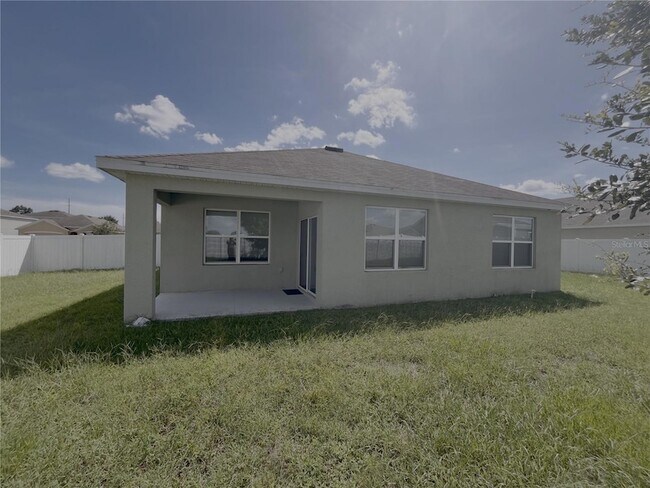 Building Photo - 5001 SW 97th Pl