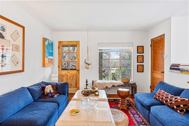 Building Photo - 1304 Kirkwood Rd