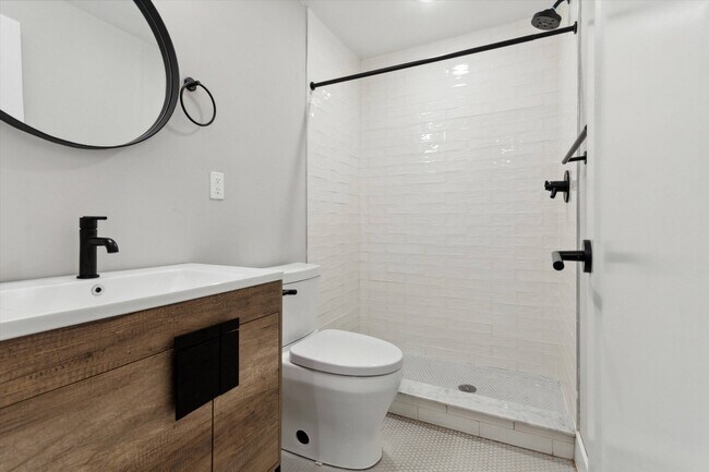 Building Photo - 1914 N Gratz St