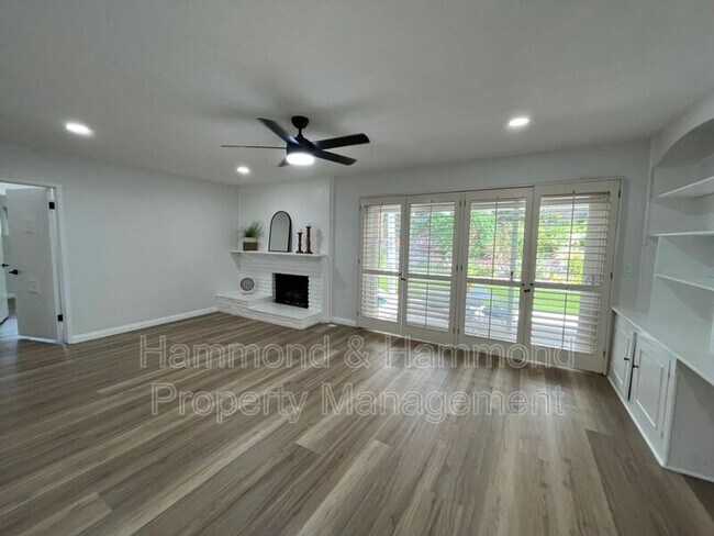 Building Photo - 17115 Bircher St