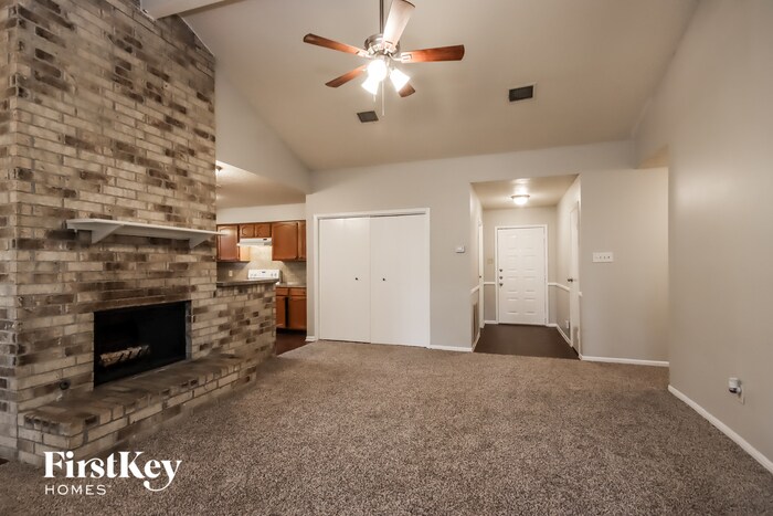 Building Photo - 2702 Forestbrook Dr