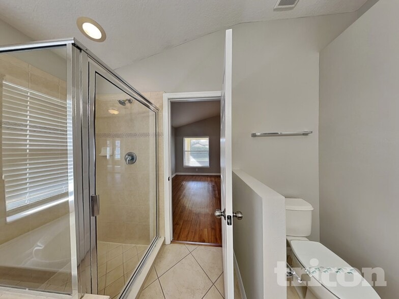 Building Photo - 449 Oak Landing Boulevard Mulberry FL